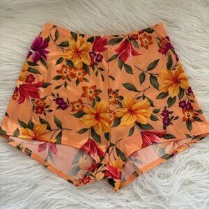 NWT VTG VS SECOND SKIN SATIN 'BUN' PANTY